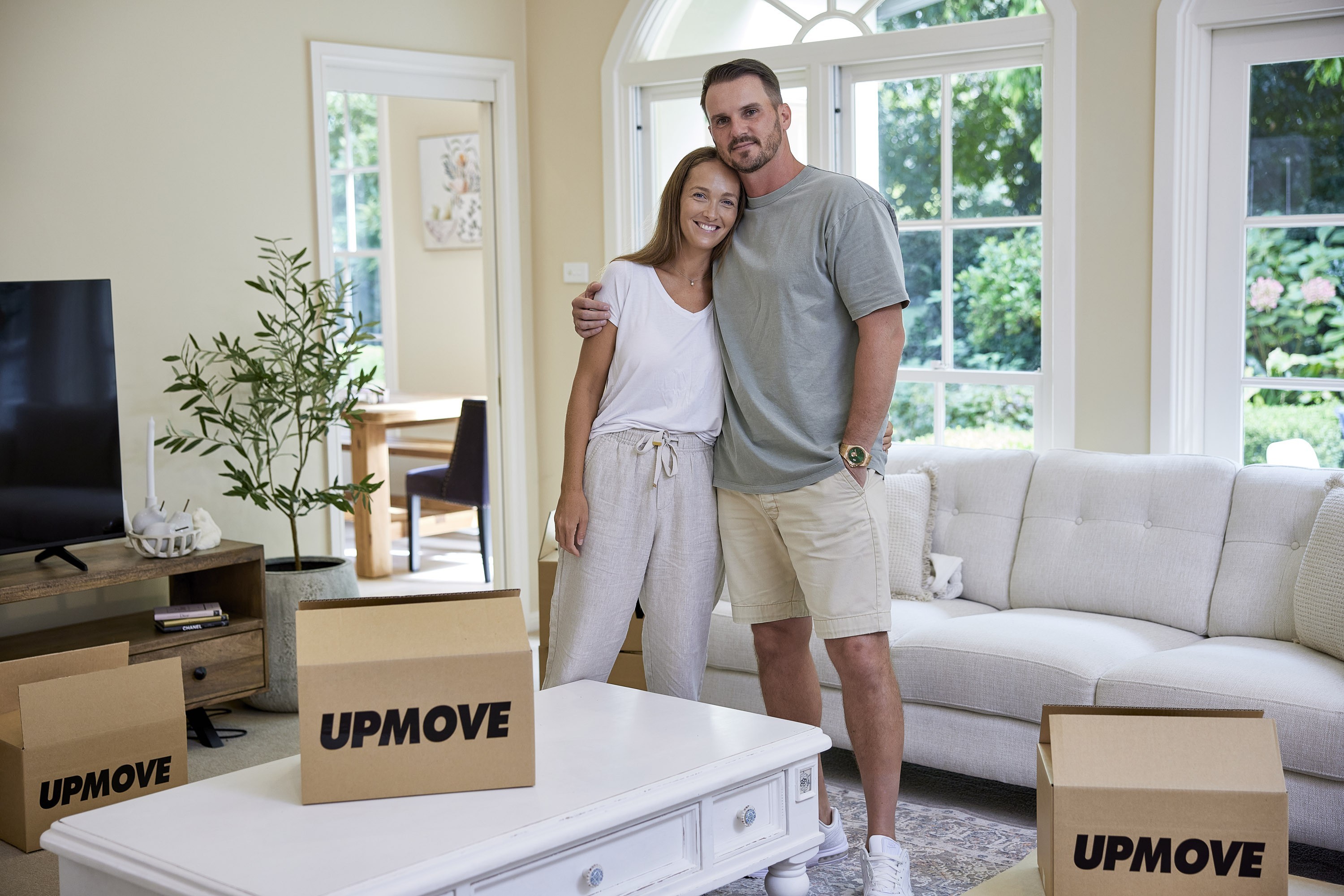 Ways to save money when moving house