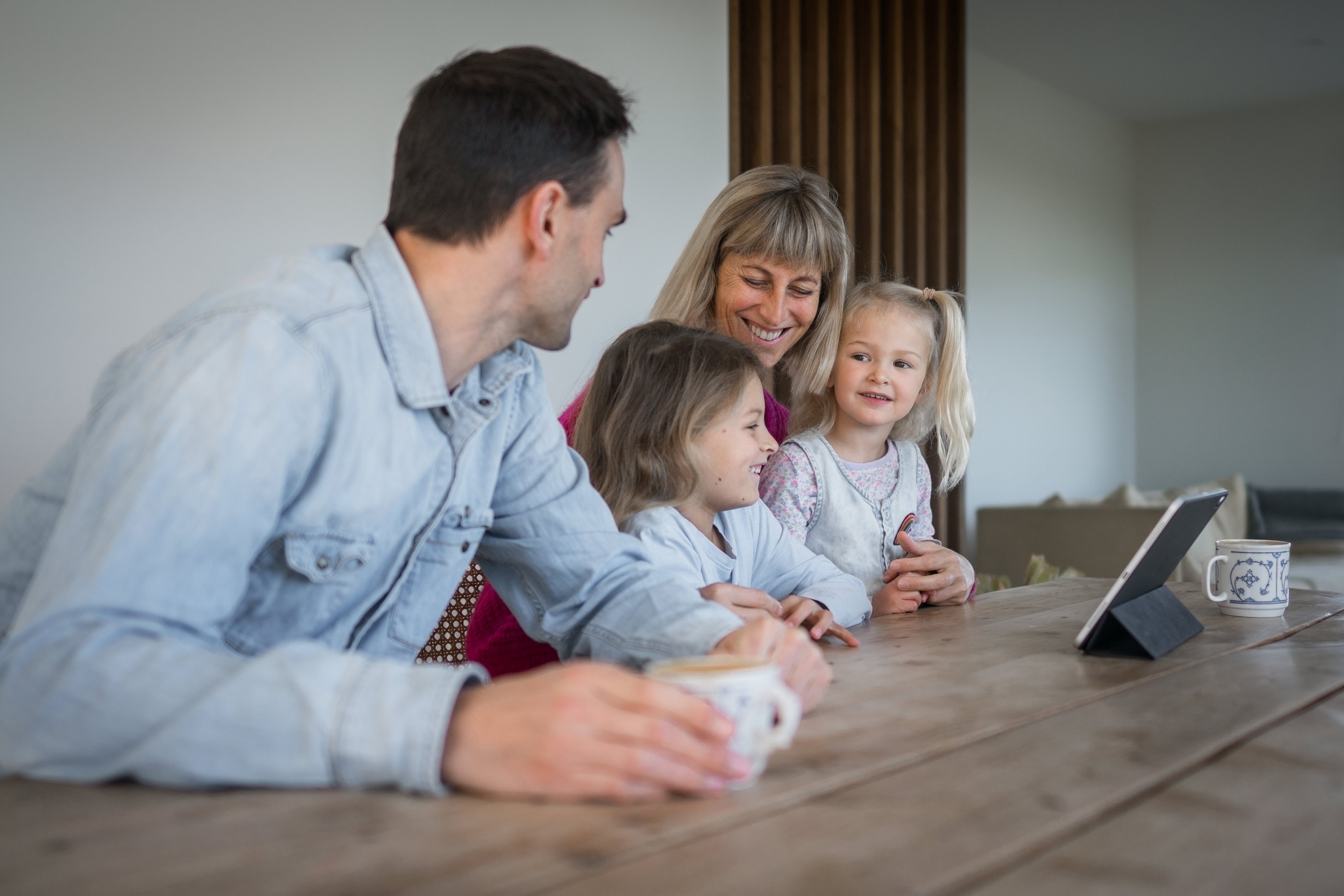 How much does it cost to raise children in Australia? How much does it cost to raise children in Australia?