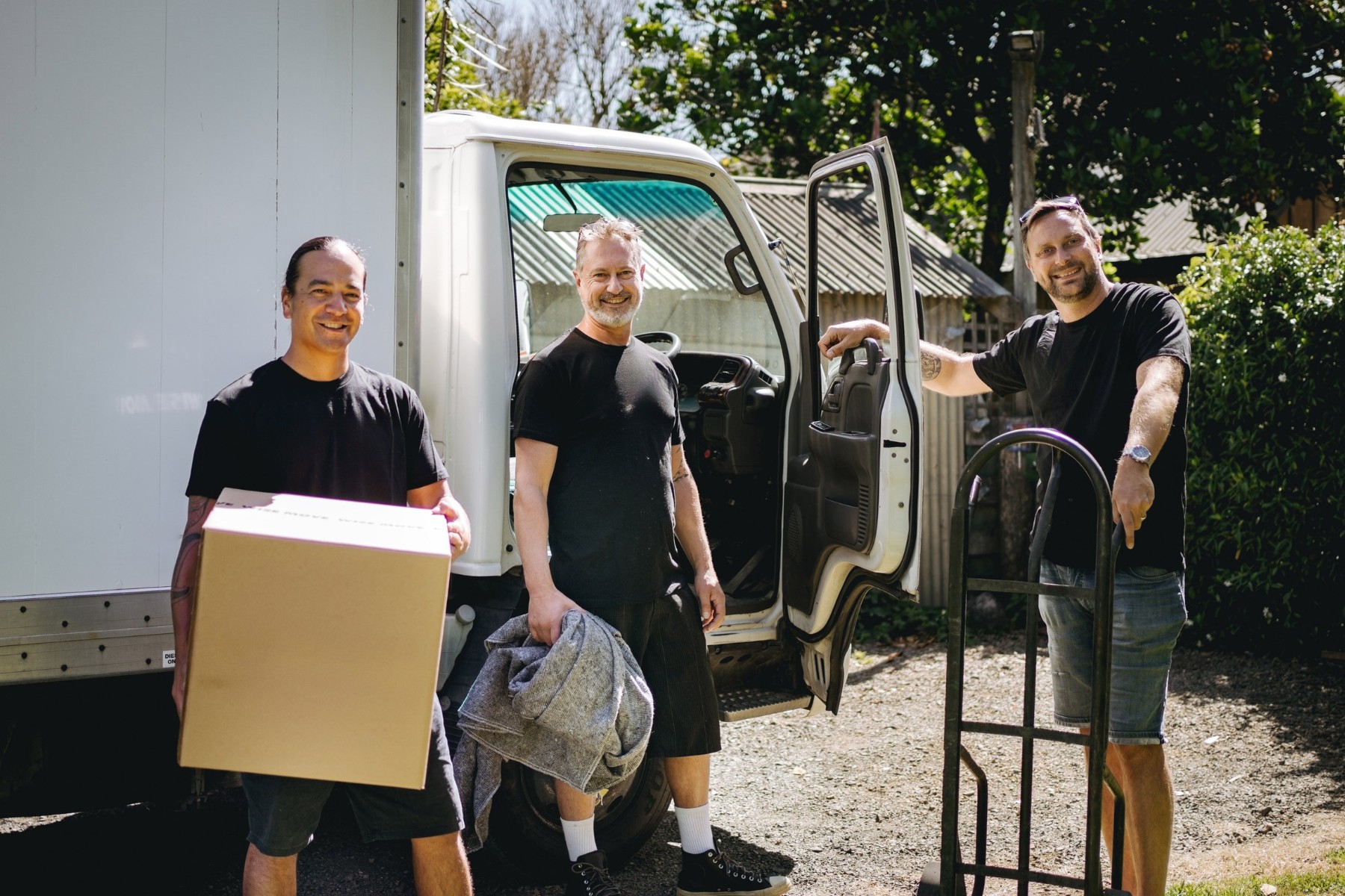 Guide to loading, transporting, and unloading for home moves