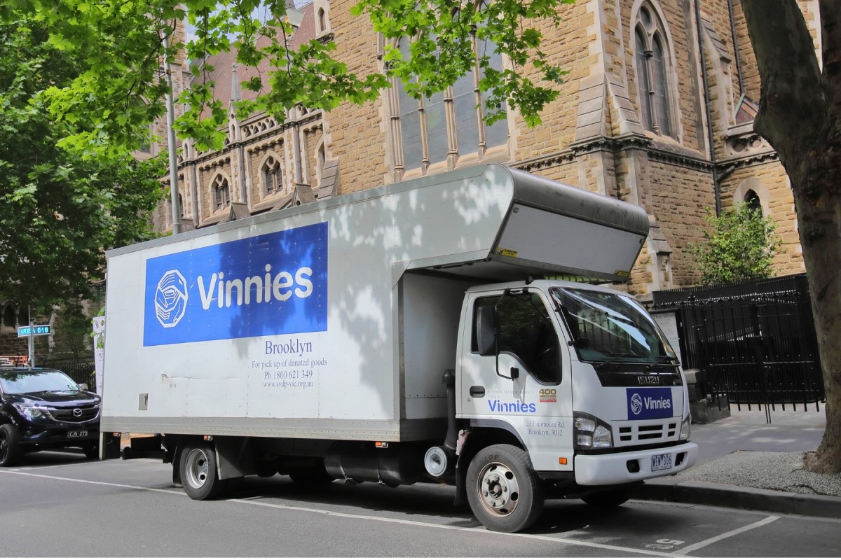 How to donate furniture to charity pick up services in Australia