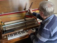 Steinbach piano