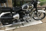 Motorcycle royal enfield classic 500