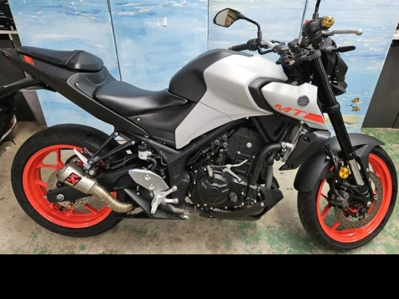 Motorcycle Yamaha 2019 mto3