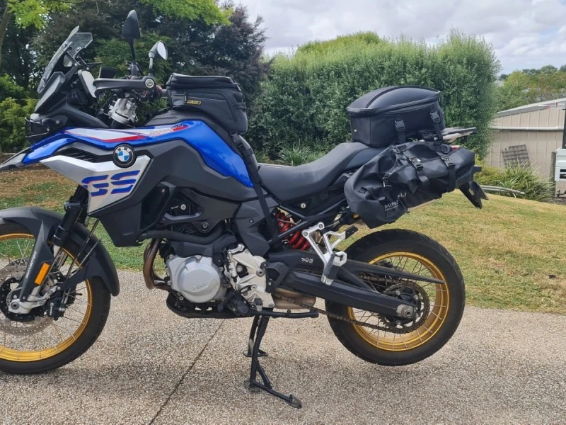 Motorcycle Bmw 850gs