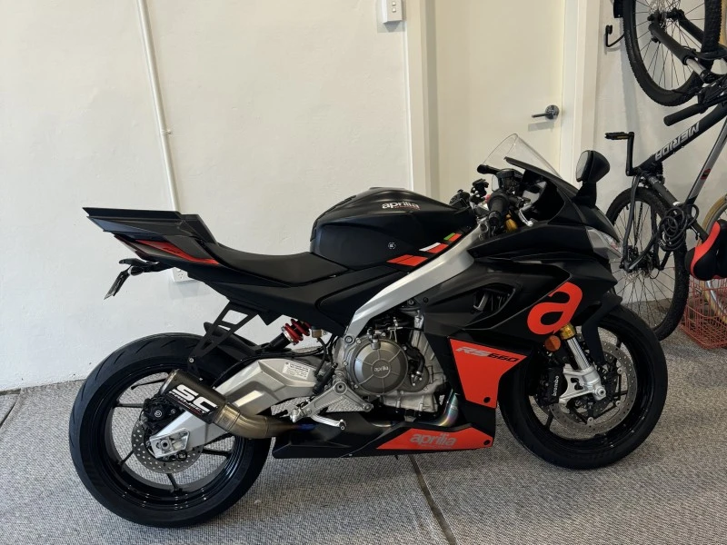 Motorcycle aprilia rs660 rs660 lams