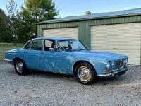 Jaguar XJ6