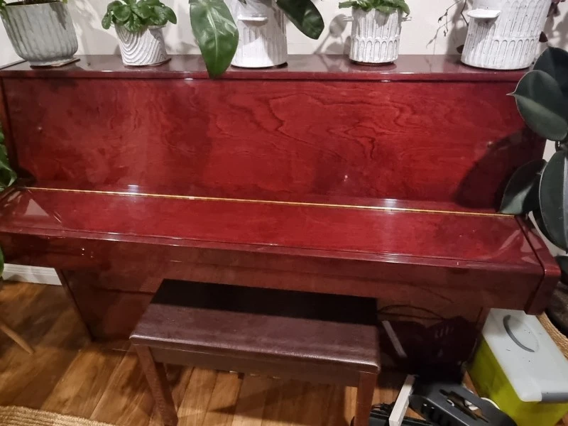 Yamaha upright piano