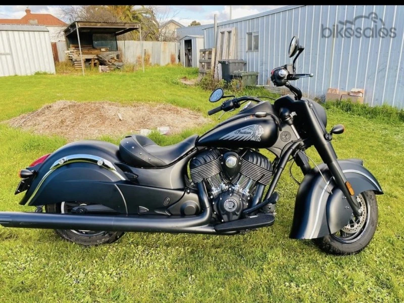 Motorcycle Indian Chief darkhorse