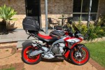 Motorcycle Aprilia Tuono 660