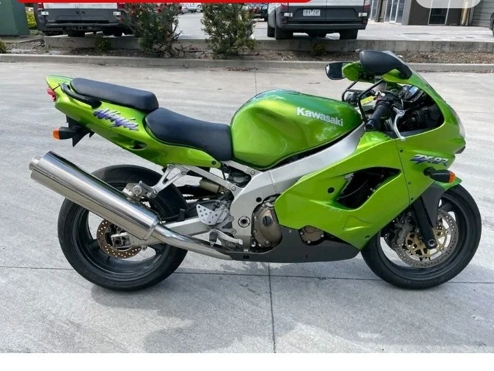 Motorcycle Kawasaki Zx9r
