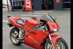 Motorcycle Ducati 916