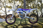 Motorcycle yamaha YZ450F