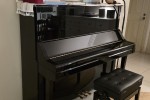 Yamaha UX piano