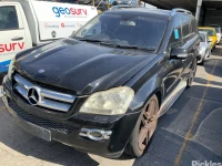 Mercedes Benz gl500