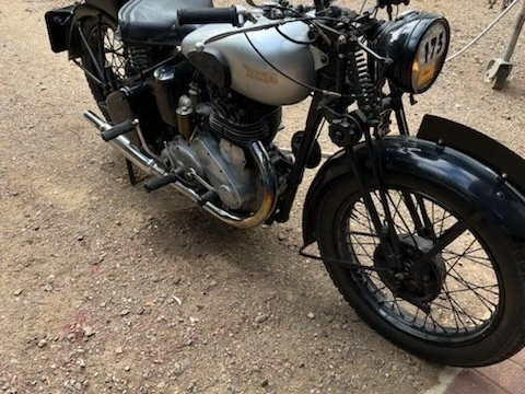 Motorcycle Bsa M20