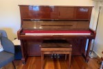 Yamaha upright - older style piano