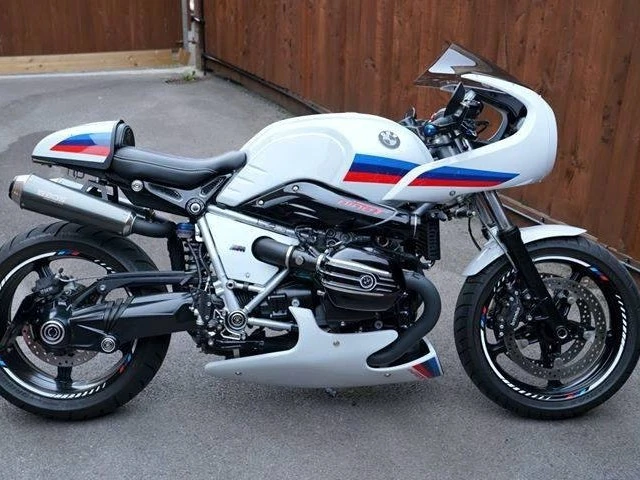 Motorcycle BMW R9TR