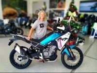 Motorcycle Cfmoto 450mt