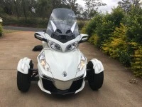 Motorcycle Can am Spyder RT Ltd 2013