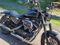 Motorcycle Harley Davidson Iron 883