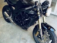 Motorcycle Triumph Speed triple