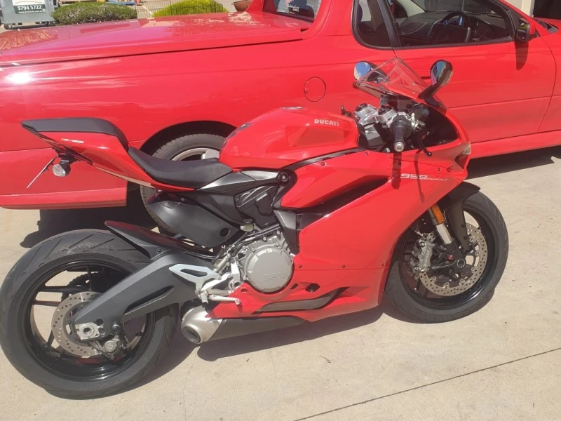 Motorcycle Ducati 959 panigale