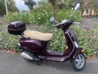 Motorcycle Vespa LX125