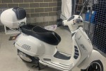 Motorcycle Vespa GTS 300 Super