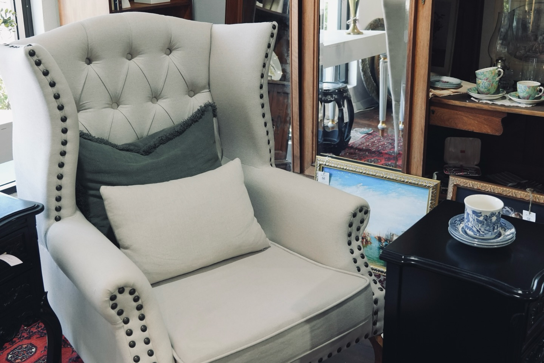 Designer Op Shop Second hand store