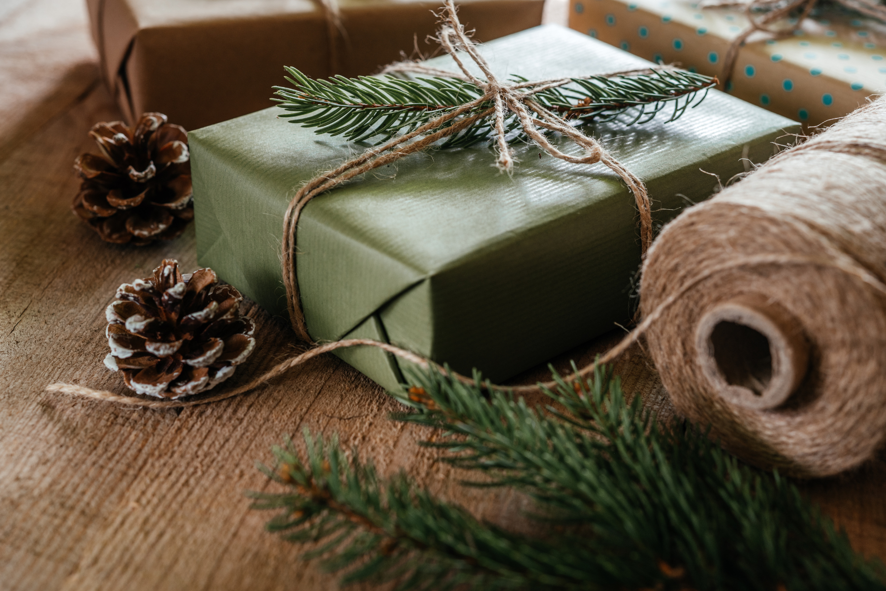 sustainably wrapped Christmas gifts with eco-friendly decorations