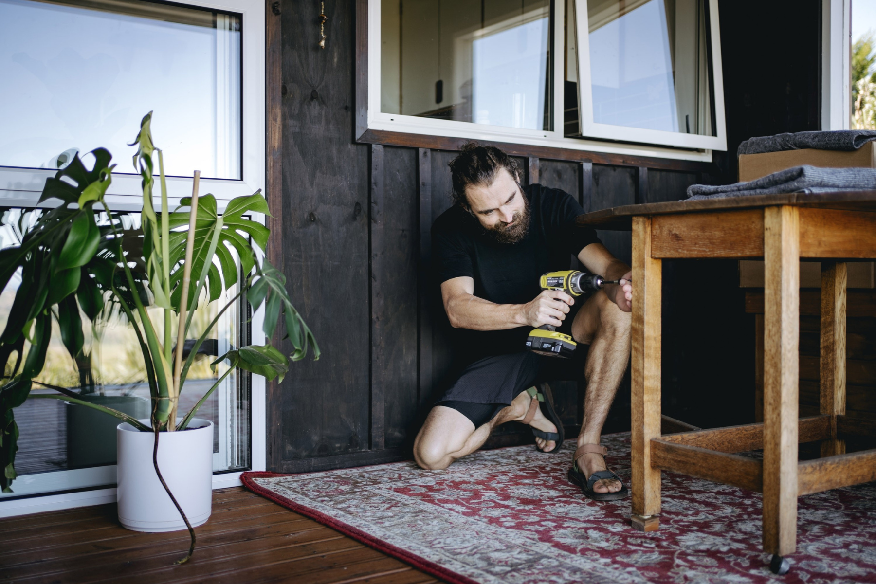 removalist disassembling table