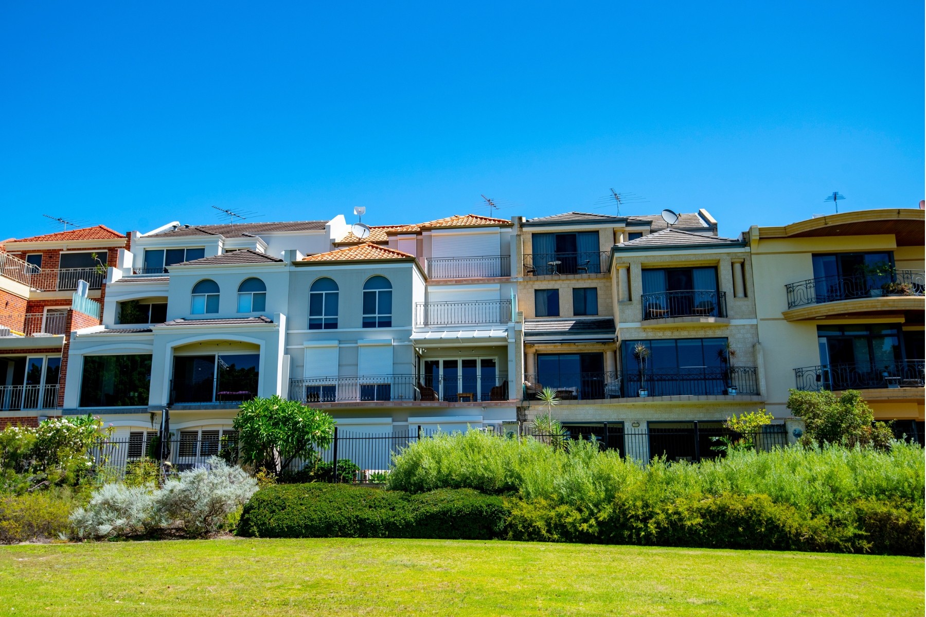 Cost of housing in Parth