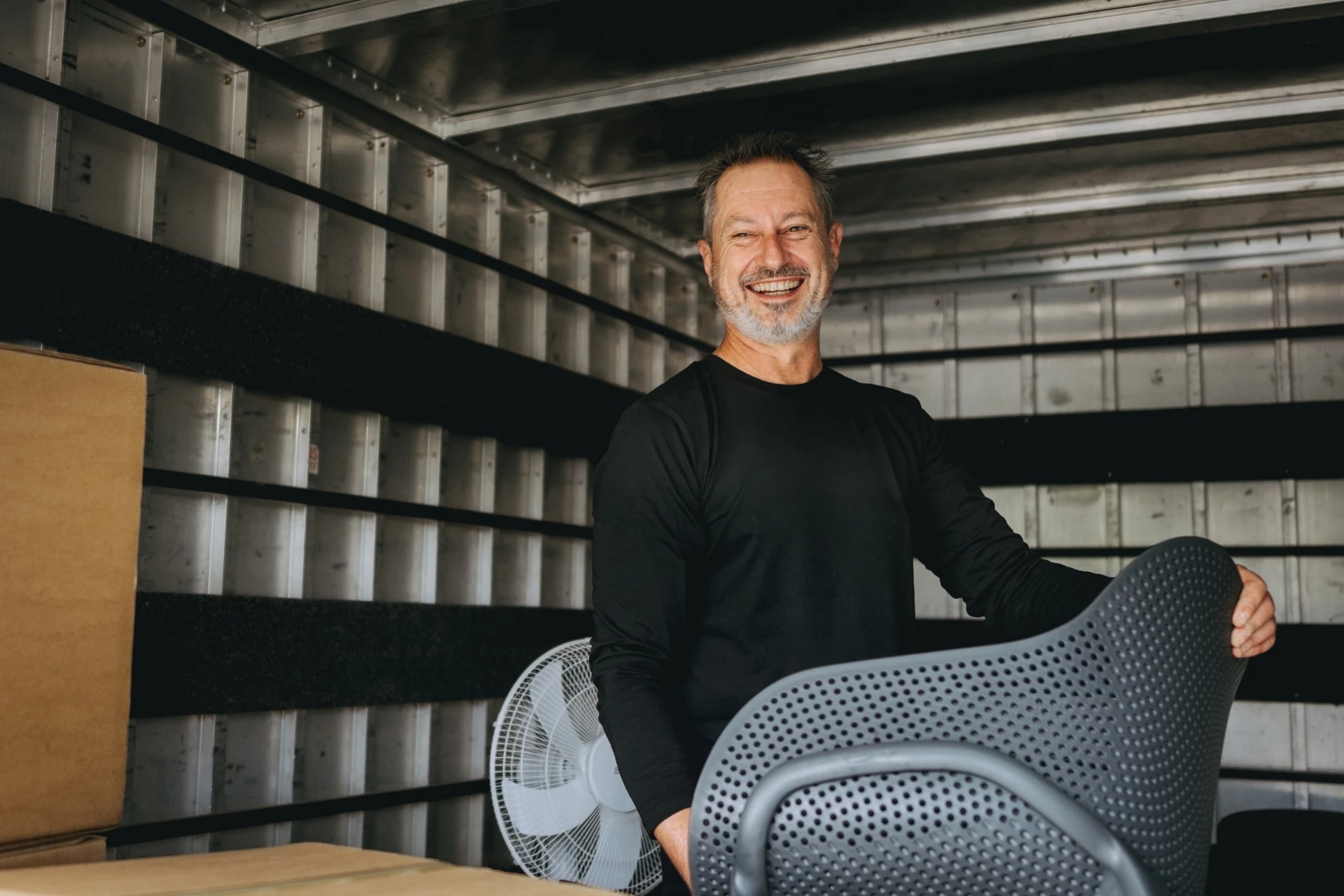 removalist carrying chair