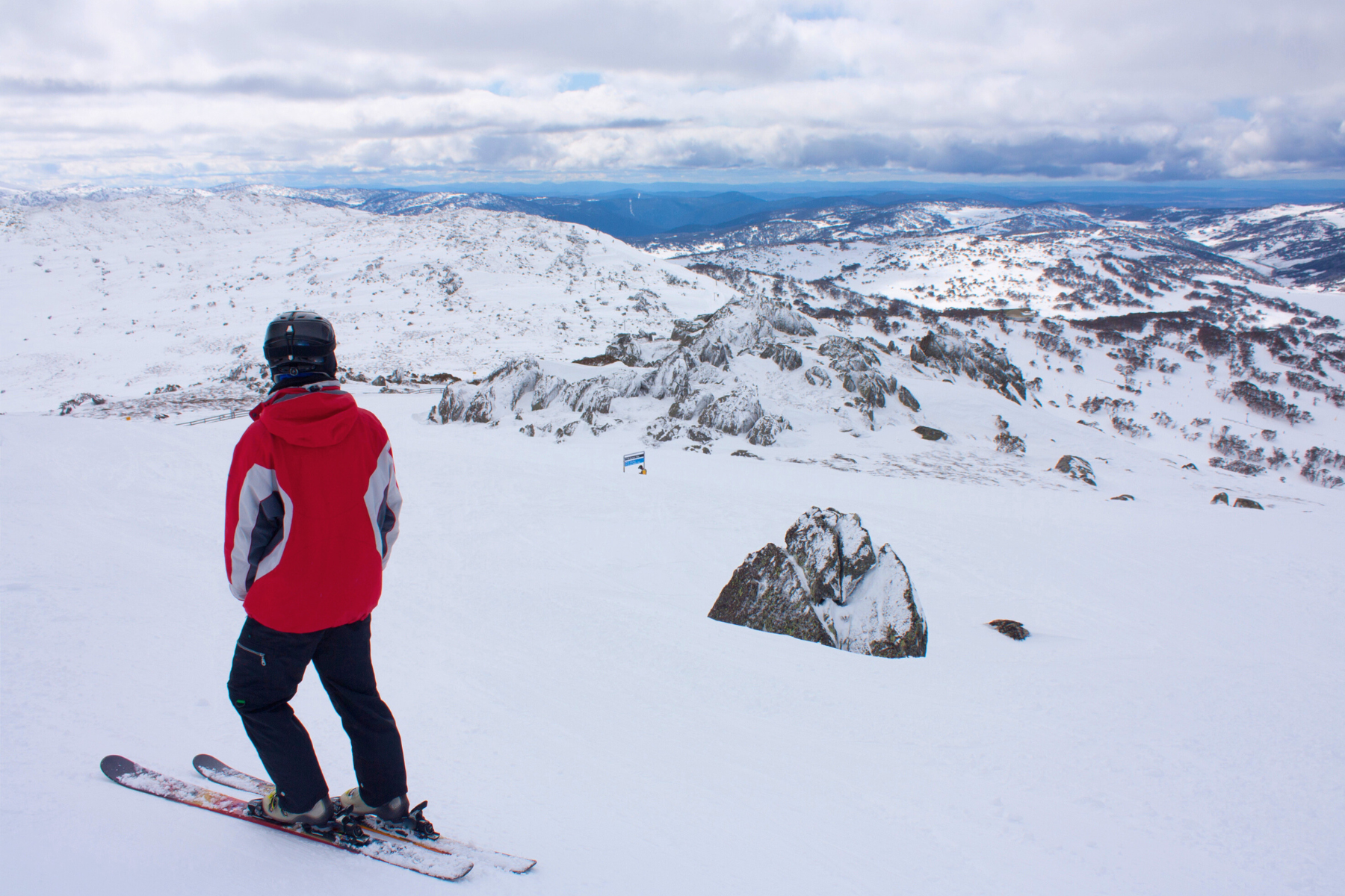 Man on skis at Perisher Ski Resort